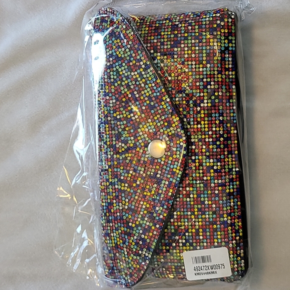 *NWT* Rhinestone Fanny Pack - Picture 13 of 17